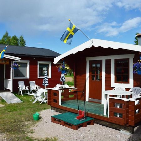 Stuga Vid Hedenaesets Stencafe Bagian luar foto