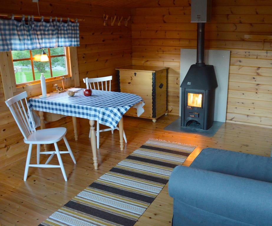 Stuga Vid Hedenaesets Stencafe Bagian luar foto