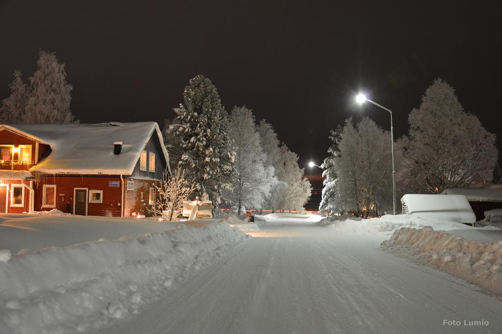 Stuga Vid Hedenaesets Stencafe Bagian luar foto